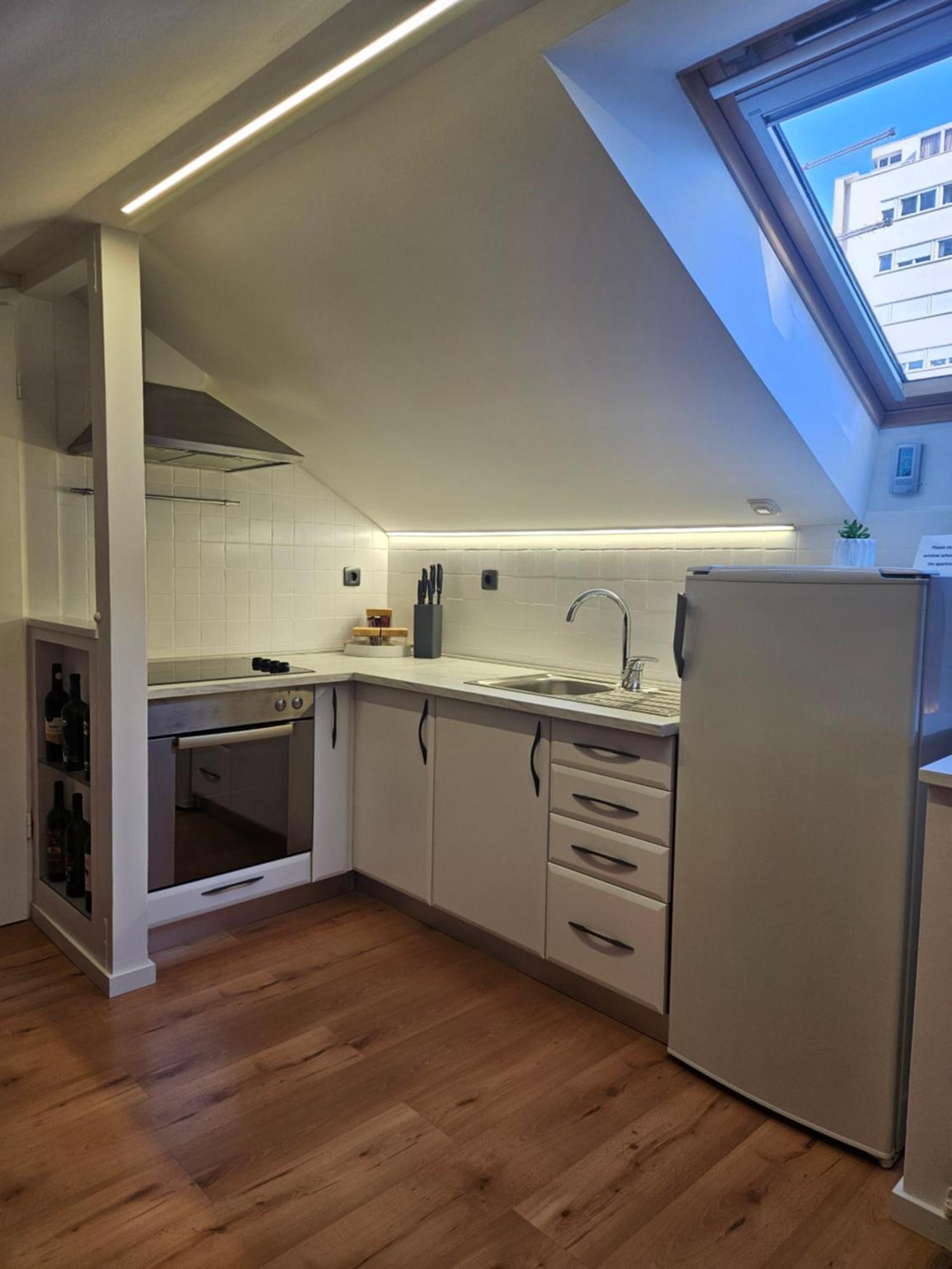 זאדאר Lovely Attic Apartman-Melani מראה חיצוני תמונה