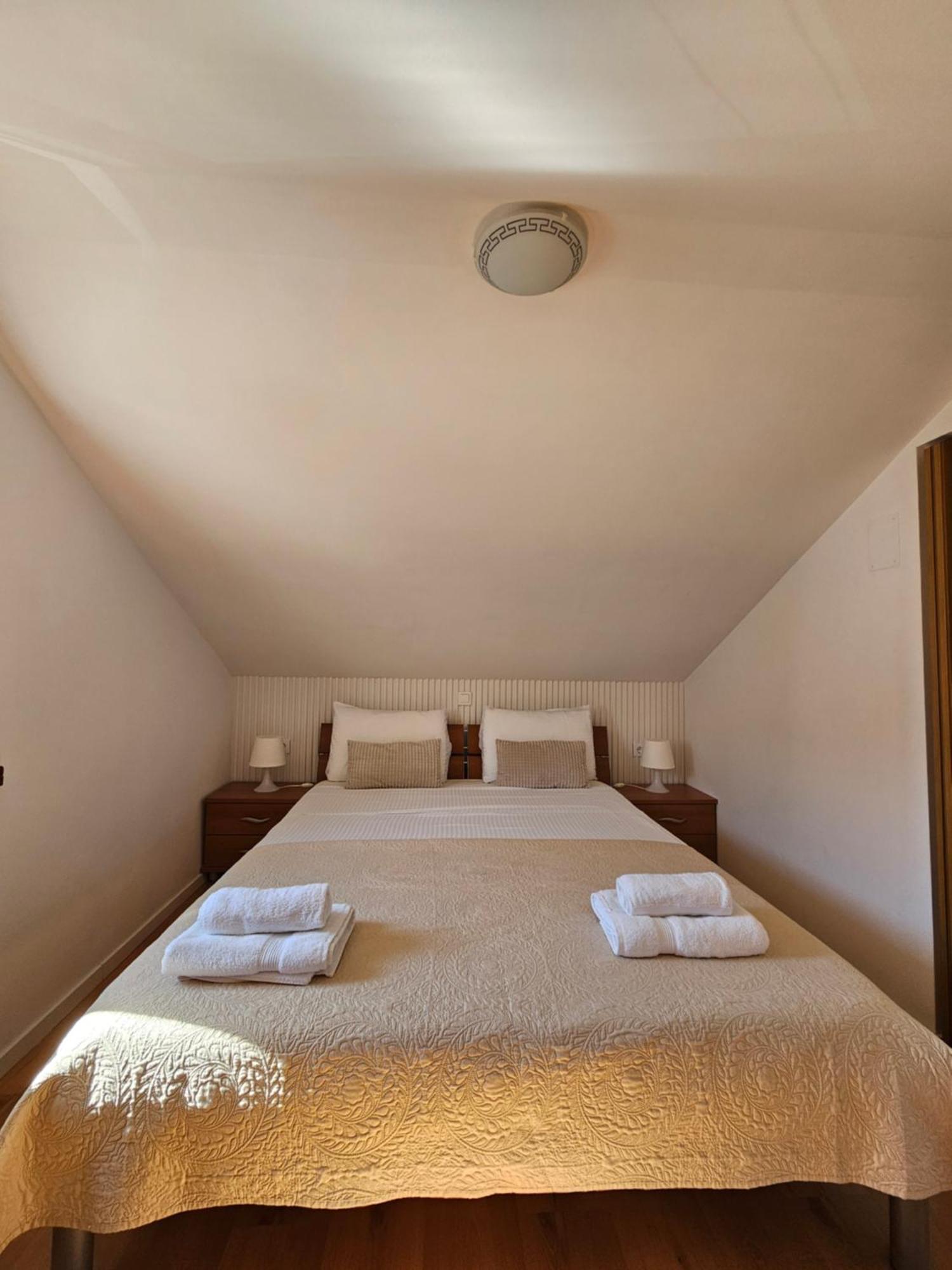 זאדאר Lovely Attic Apartman-Melani מראה חיצוני תמונה